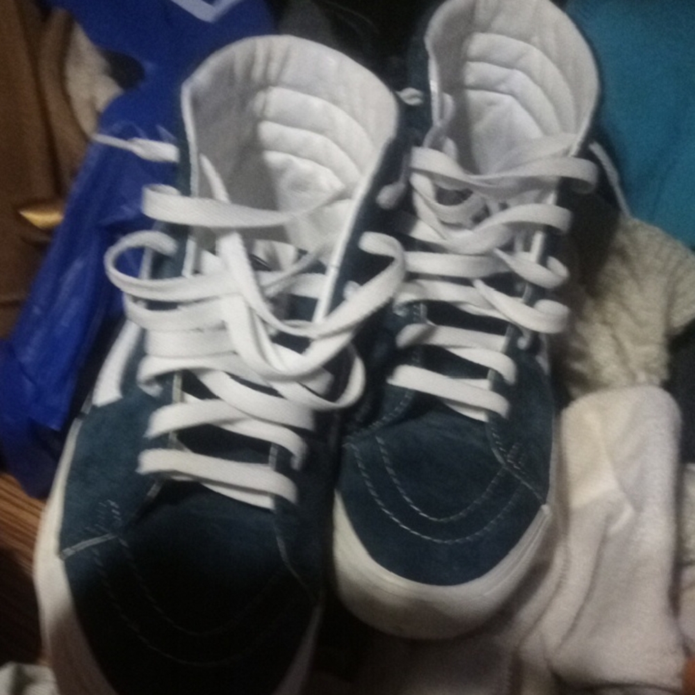 Vans Men's High-Top Sneakers - Navy and White